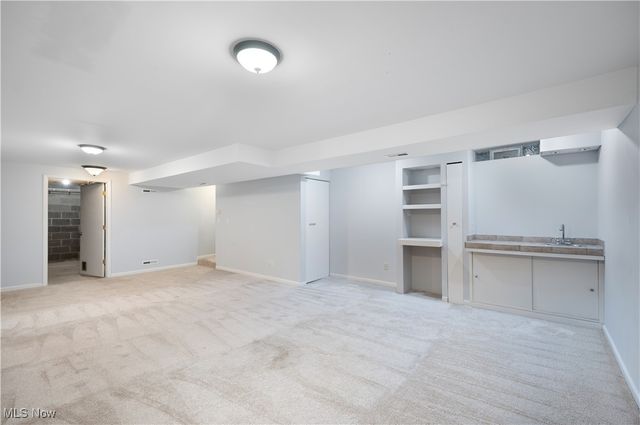 2177 W 41st Street, Cleveland, OH 44113