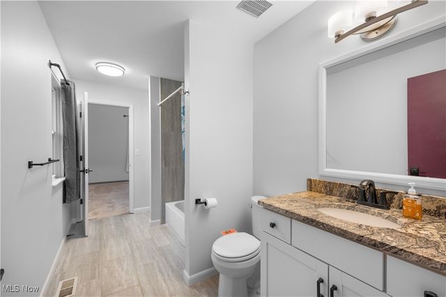 2177 W 41st Street, Cleveland, OH 44113