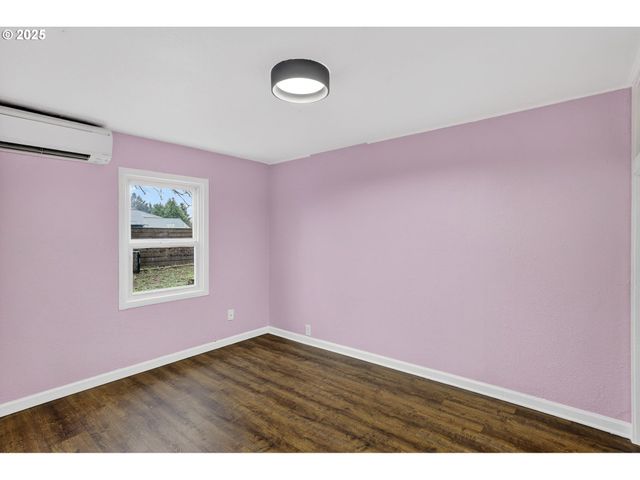 146 WARNER PARROTT Rd, Oregon City, OR 97045