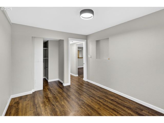 146 WARNER PARROTT Rd, Oregon City, OR 97045