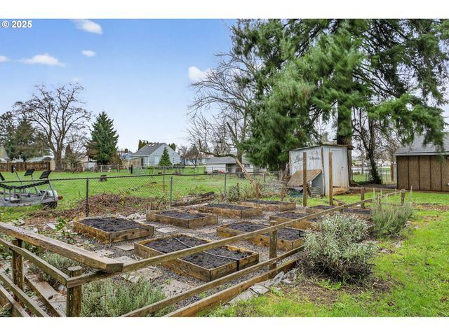 146 WARNER PARROTT Rd, Oregon City, OR 97045