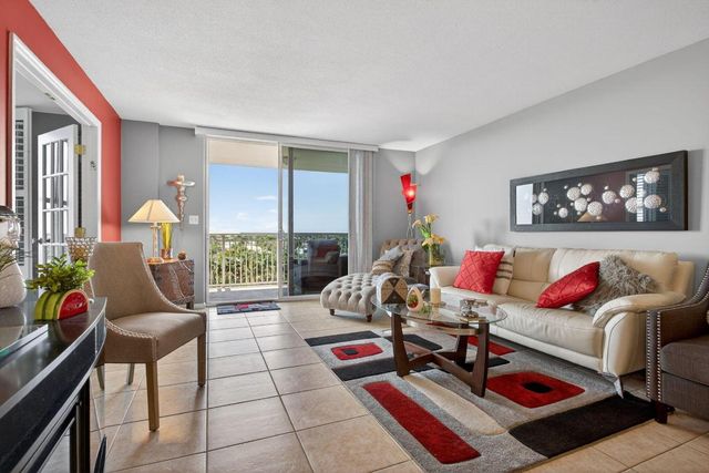 1050 Hillsboro Mile 704w, Hillsboro Beach, FL 33062