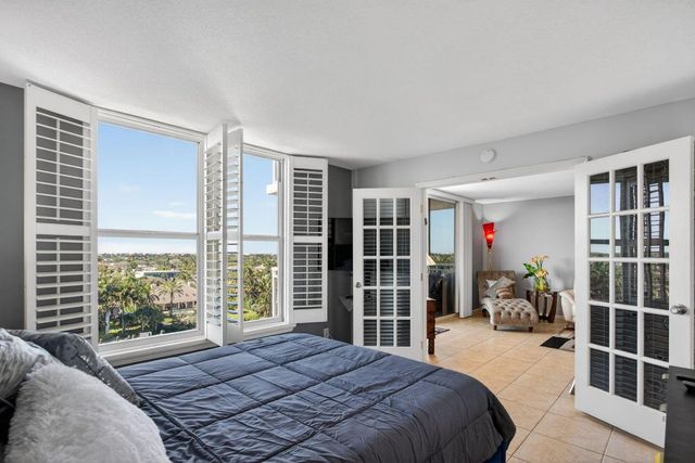 1050 Hillsboro Mile 704w, Hillsboro Beach, FL 33062