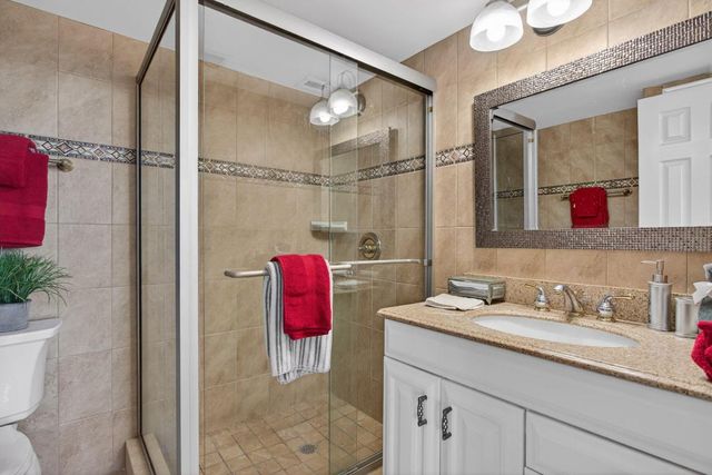 1050 Hillsboro Mile 704w, Hillsboro Beach, FL 33062