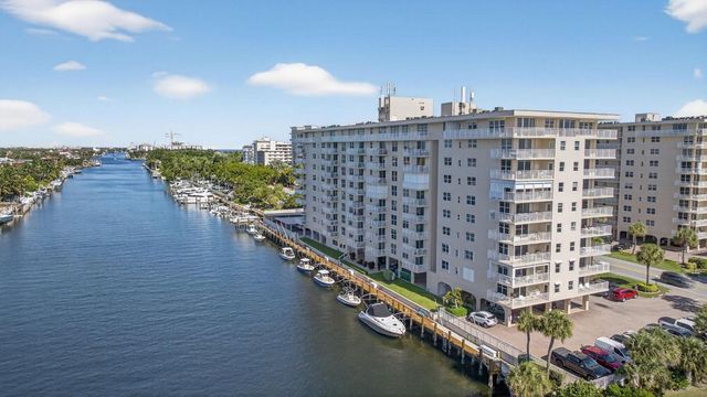 1050 Hillsboro Mile 704w, Hillsboro Beach, FL 33062