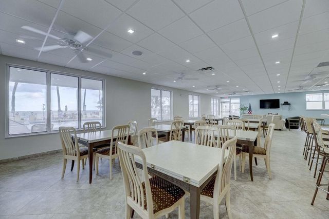 1050 Hillsboro Mile 704w, Hillsboro Beach, FL 33062