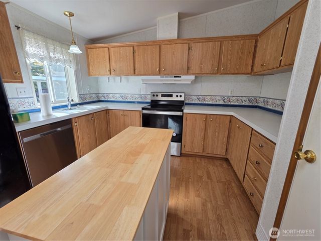 1111 Archwood Drive SW #332, Olympia, WA 98502