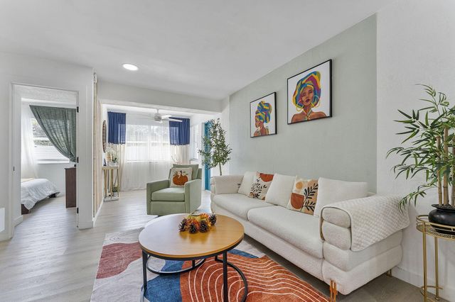 2629 SW 6th Court, Fort Lauderdale, FL 33312