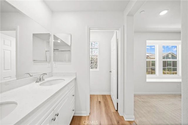 3923 E Carmel Privado, Ontario, CA 91761