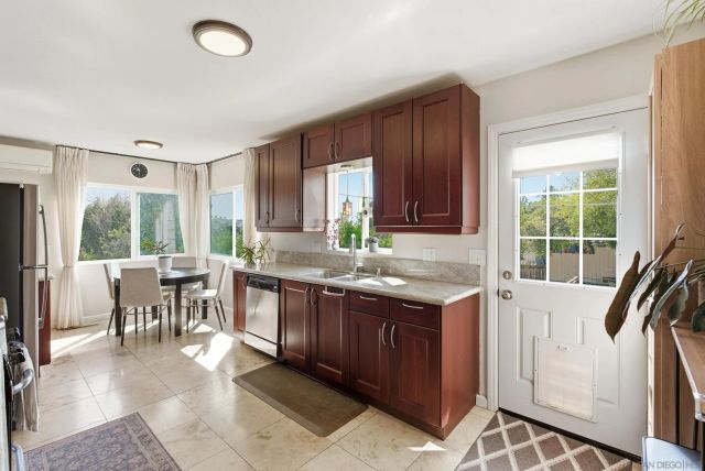 4531 Rolando Blvd, San Diego, CA 92115