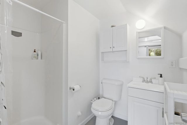 4531 Rolando Blvd, San Diego, CA 92115