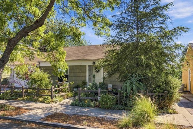 4531 Rolando Blvd, San Diego, CA 92115