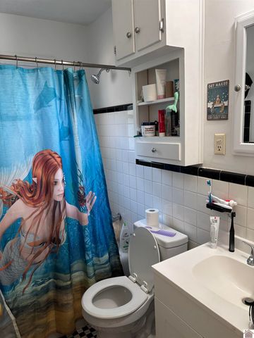 2562 CLAY STREET, Paducah, KY 42001