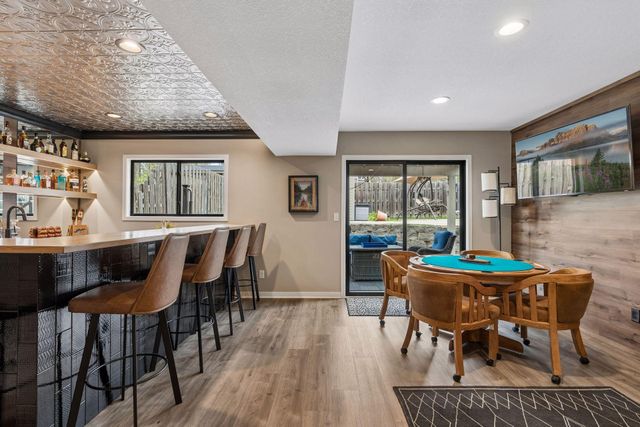335 Queensland Lane N, Plymouth, MN 55447