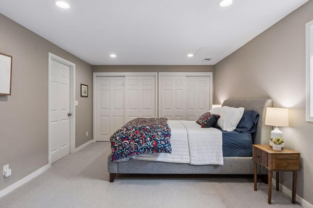 335 Queensland Lane N, Plymouth, MN 55447