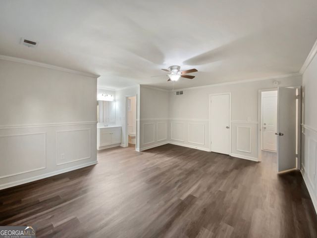 408 Park Ridge Circle, Riverdale, GA 30274