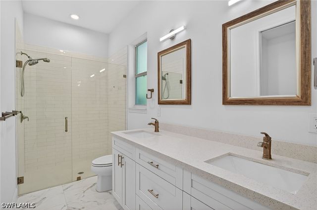 2745 22nd AVE NE, Naples, FL 34120