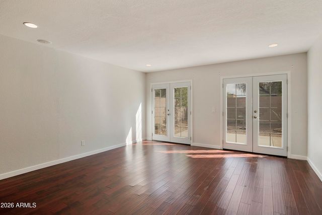 3547 W VIA DEL SOL Drive, Glendale, AZ 85310