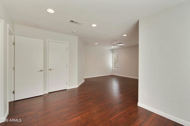 3547 W VIA DEL SOL Drive, Glendale, AZ 85310
