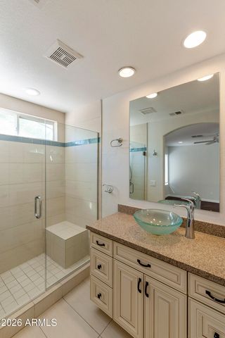 3547 W VIA DEL SOL Drive, Glendale, AZ 85310