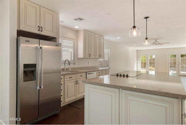 3547 W VIA DEL SOL Drive, Glendale, AZ 85310