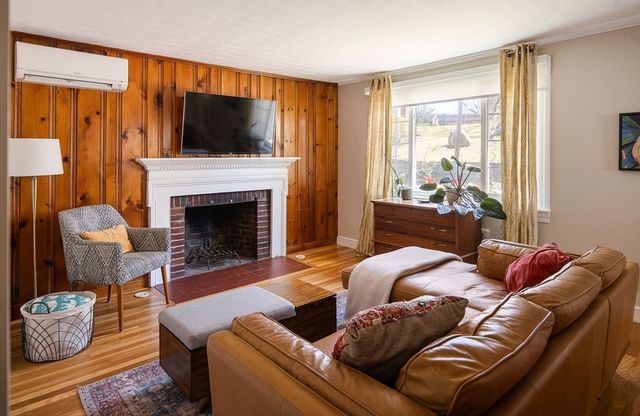 6 Nantucket Ave, Swampscott, MA 01907