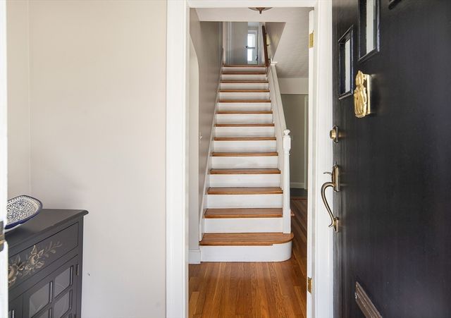 6 Nantucket Ave, Swampscott, MA 01907