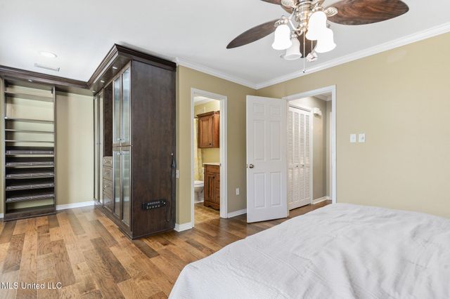 1318 Beach Boulevard, 5, Biloxi, MS 39530
