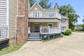 1318 Beach Boulevard, 5, Biloxi, MS 39530