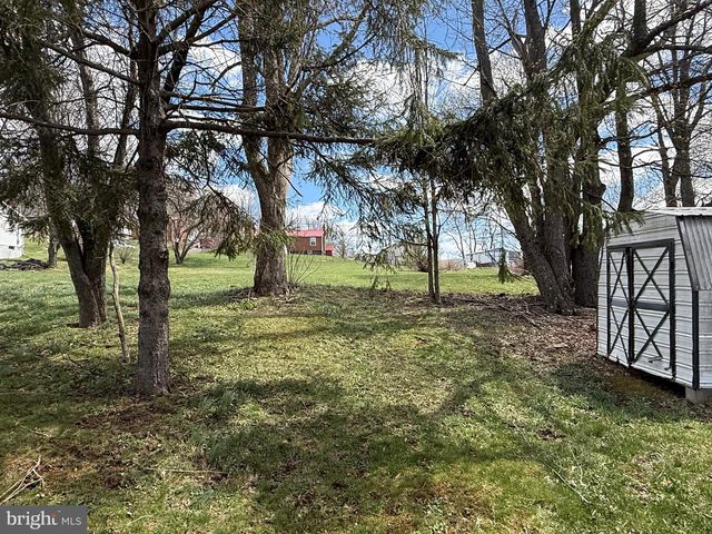 132 OAK ST, Elk Garden, WV 26717