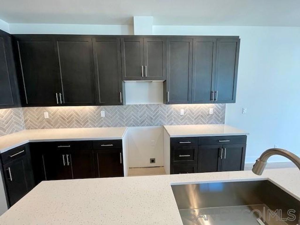 Image 3 of property listing at 7838 Cypress Drive, Santee, CA 92071