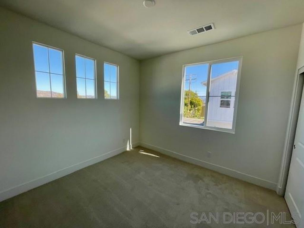Image 7 of property listing at 7838 Cypress Drive, Santee, CA 92071