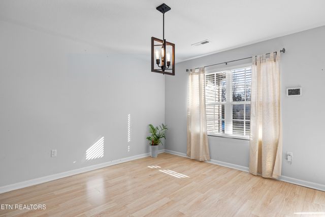 5117 Tenwood Drive, Knoxville, TN 37921