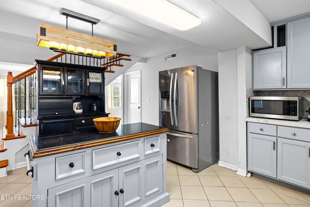 5117 Tenwood Drive, Knoxville, TN 37921