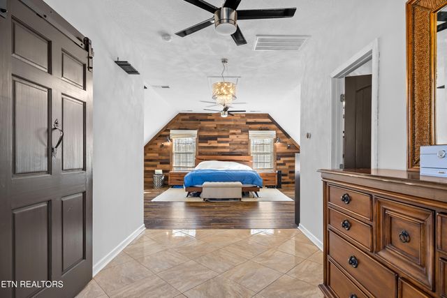 5117 Tenwood Drive, Knoxville, TN 37921