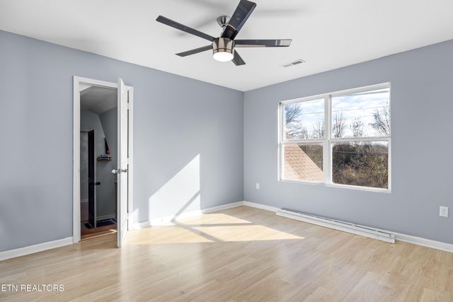 5117 Tenwood Drive, Knoxville, TN 37921