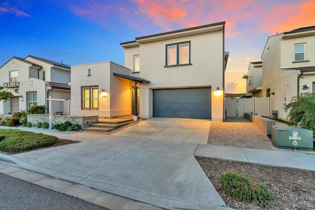 8989 Trailridge Ave, Santee, CA 92071