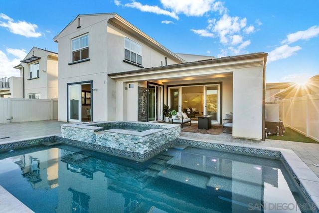 8989 Trailridge Ave, Santee, CA 92071