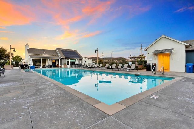 8989 Trailridge Ave, Santee, CA 92071