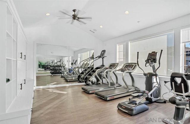 8989 Trailridge Ave, Santee, CA 92071