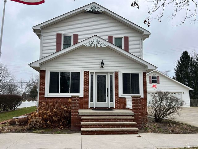 4011 Bluebush Road, Raisinville Twp, MI 48162