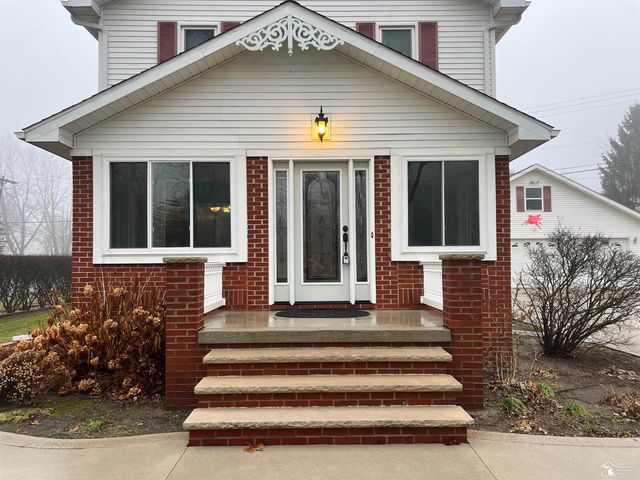 4011 Bluebush Road, Raisinville Twp, MI 48162