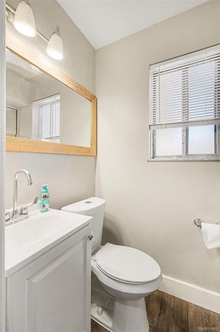 6090 Lancaster Drive, Flint Charter Township, MI 48532