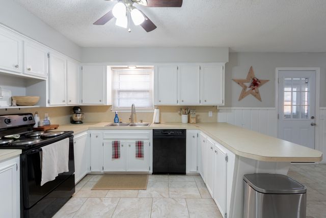 4404 49th Street, Lubbock, TX 79414