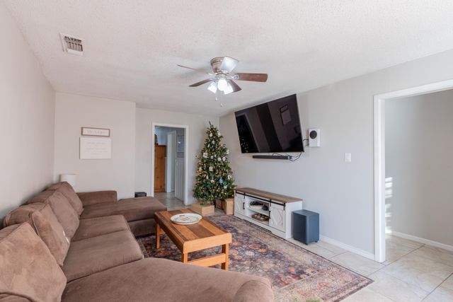 4404 49th Street, Lubbock, TX 79414