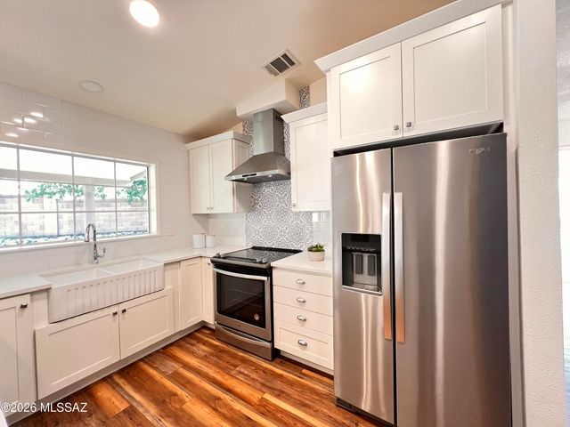 5680 N Placita Favorita, Tucson, AZ 85750