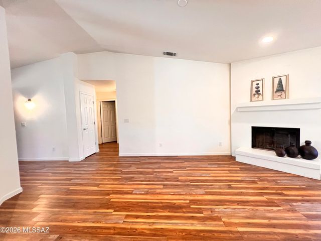 5680 N Placita Favorita, Tucson, AZ 85750