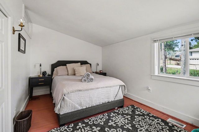 732 N 22nd Avenue, Golden Twp, MI 49436