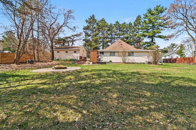 732 N 22nd Avenue, Golden Twp, MI 49436