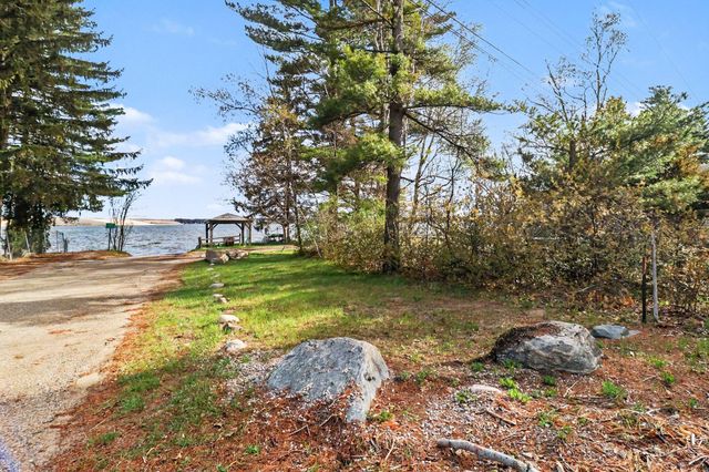 732 N 22nd Avenue, Golden Twp, MI 49436